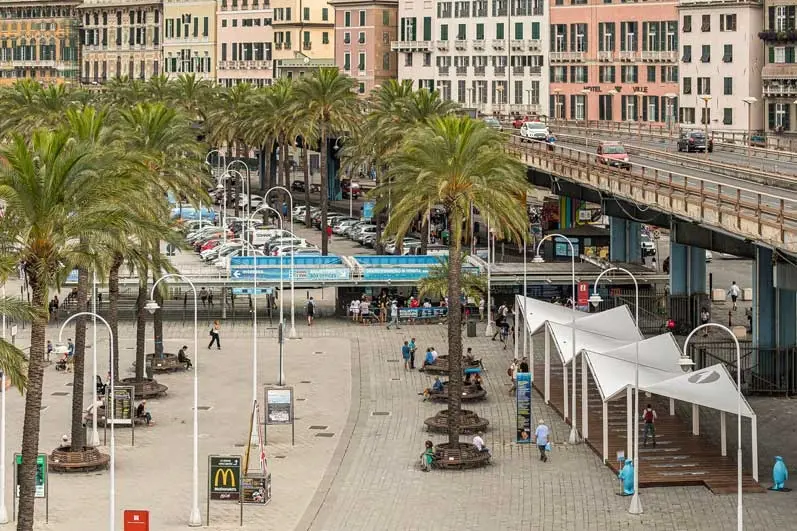 Area comfort Acquario di Genova - sponsor Unicredit  ©Arneis.jpg
